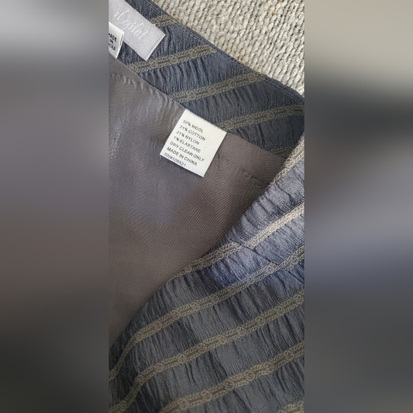 IL Gilet Size 6 Grey Stripe Hi-Lo Puckered Seersucker Long A Line Designer Skirt - Picture 3 of 6